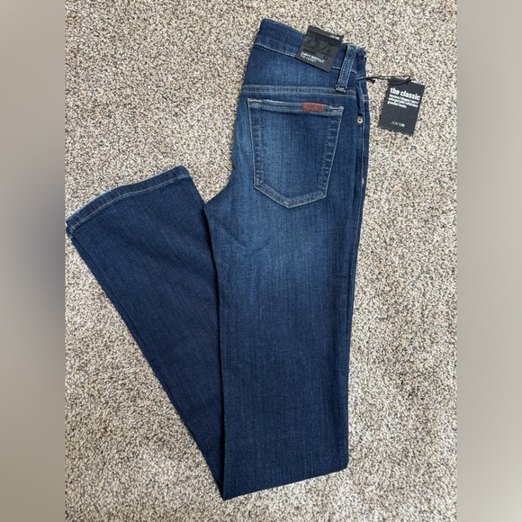 Joe’s Jeans Curvy Bootcut - Picture 1 of 5